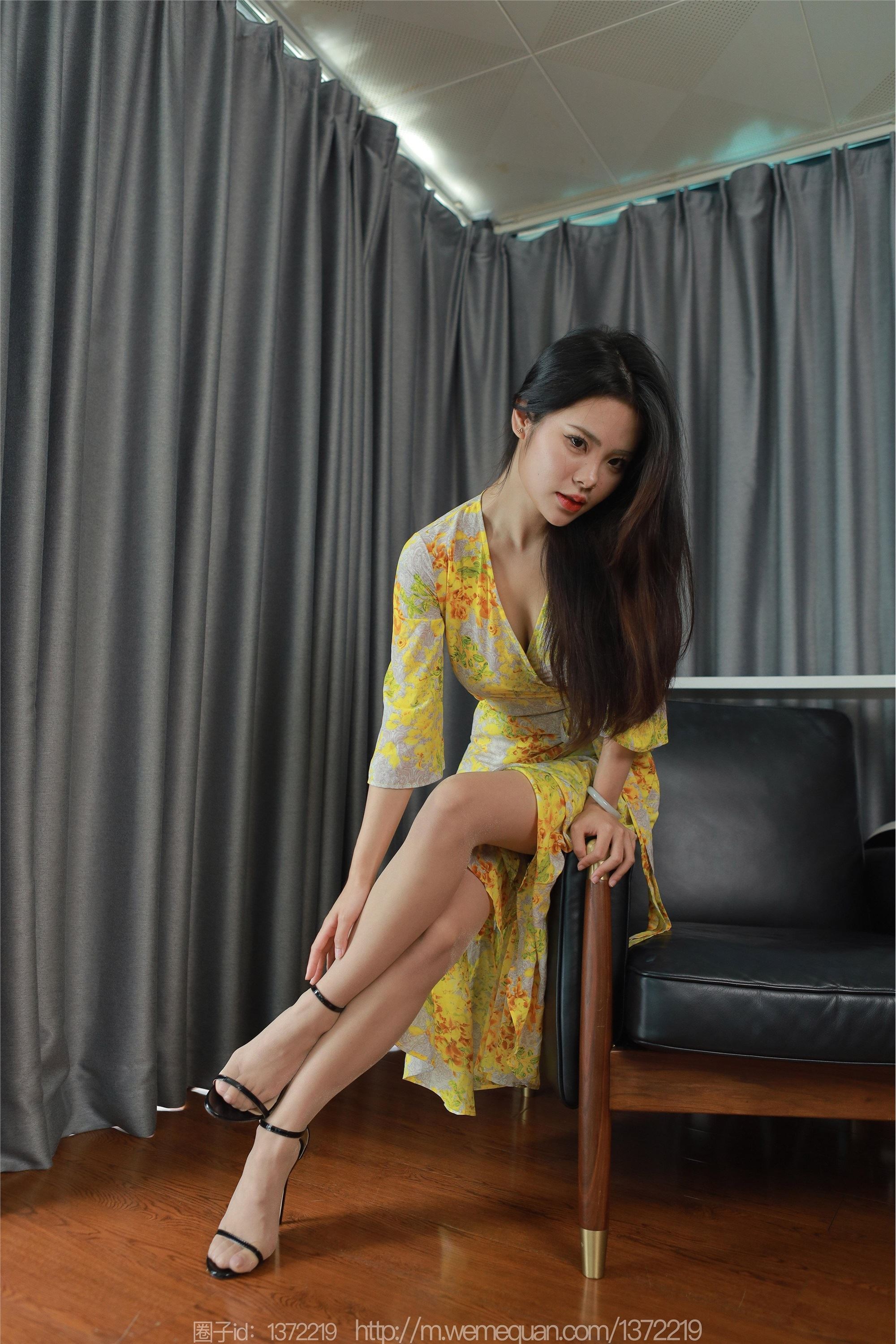 IESS异思趣向  2023.08.18 丝享家 1510 兔兔《黄色战袍》